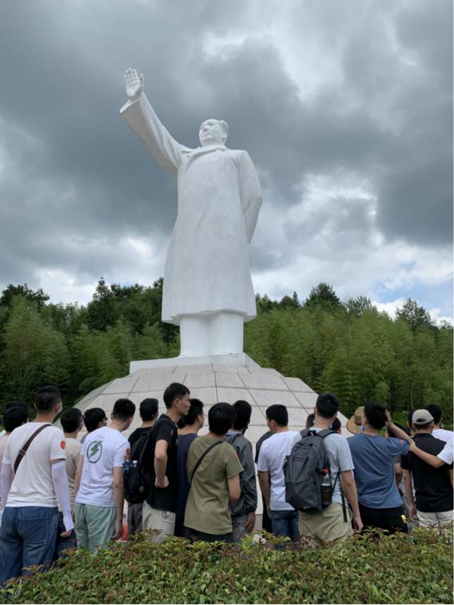 漢白玉主席雕像.jpg